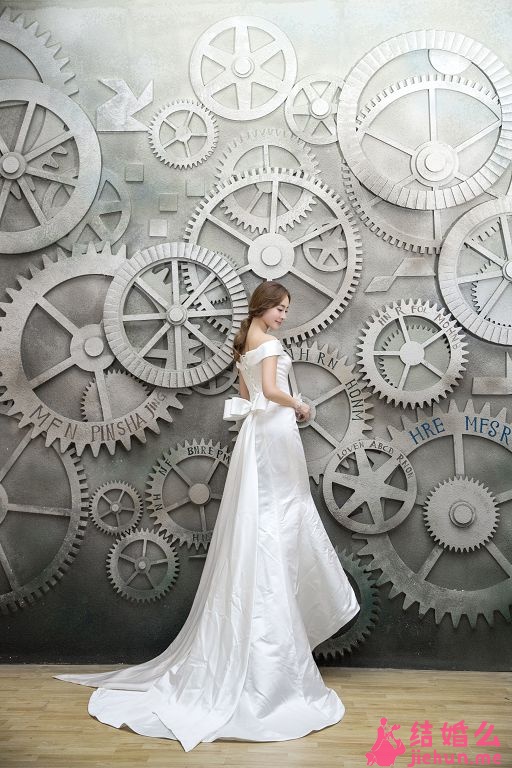 薄纱面料婚纱如何挑选