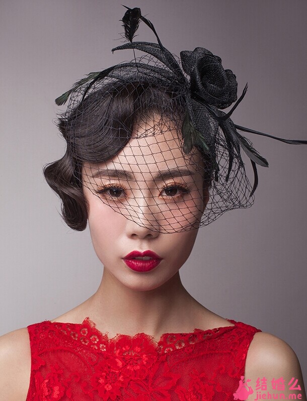 中式婚礼发型大比拼 妩媚造型亮相婚礼现场